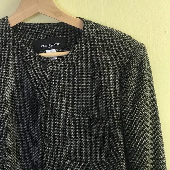 SOLD Jones New York Vintage Blazer, 8 Petite - Picture 2 of 3